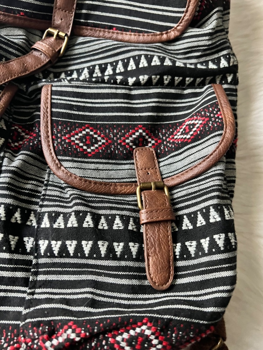 Mossimo Aztec Backpack - Picture 3 of 4
